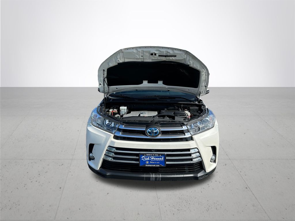 2017 Toyota Highlander Hybrid Limited Platinum