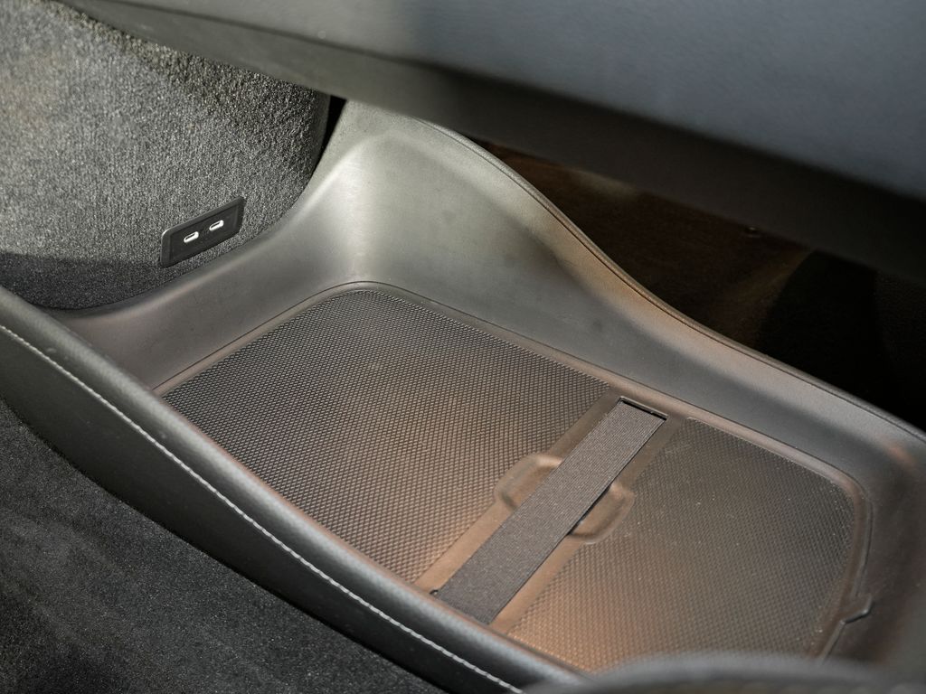 new 2023 Mercedes-Benz EQS car