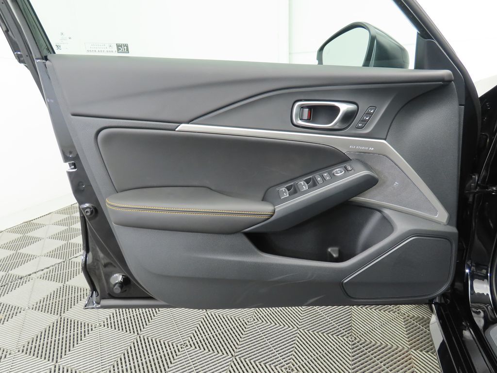 Thumbnail: 2026 Acura Integra - 25