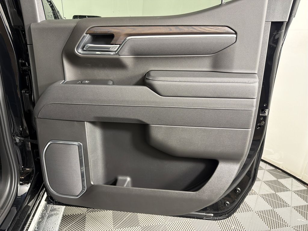 new 2026 GMC Sierra 1500 car, priced at $59,420