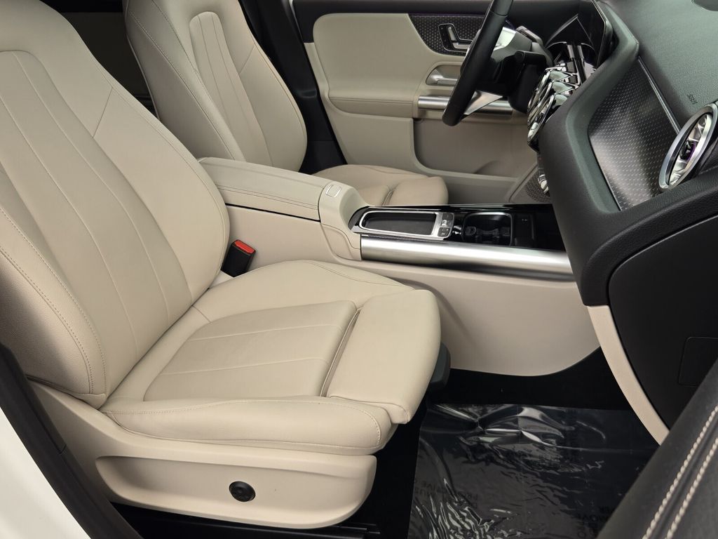 2025 Mercedes-Benz A-Class - $30,478