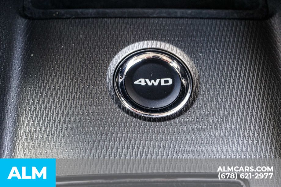 Used 2024 Silver Mitsubishi 2.0 ES image 42