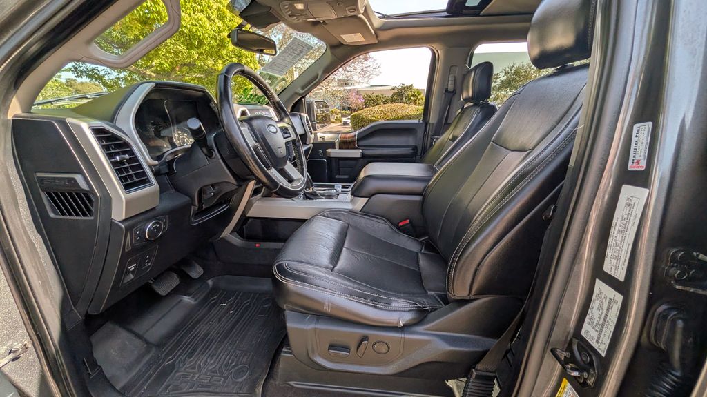 Used 2019 Ford F-150 Lariat 4D SuperCrew