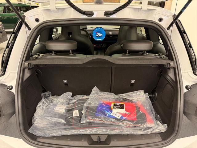 Thumbnail: 2026 MINI Cooper - 19