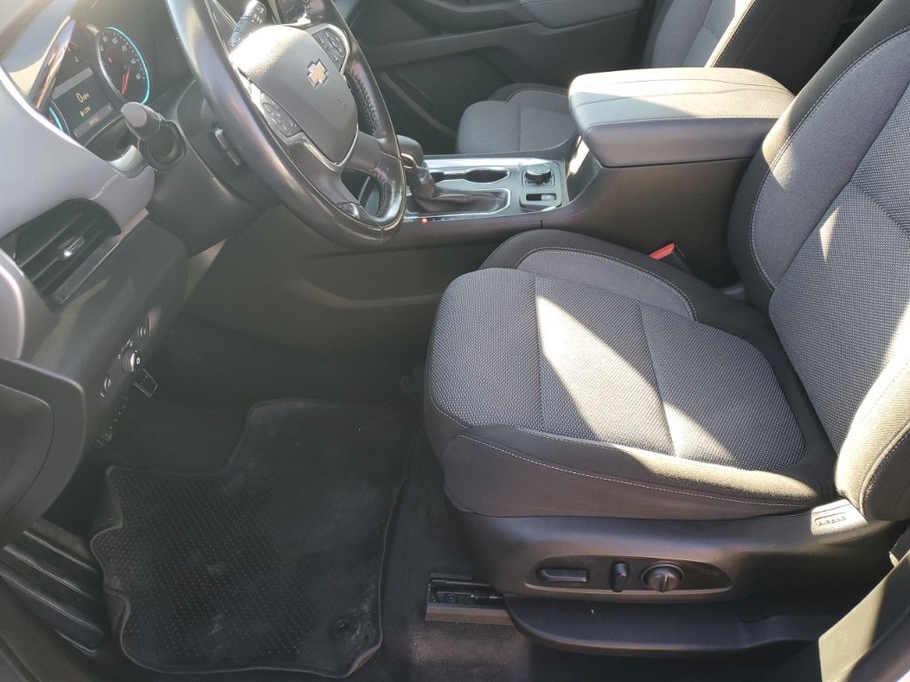 Used Car 2021 Chevrolet Traverse  Lt For Sale Under $25,000 In Austin, Texas