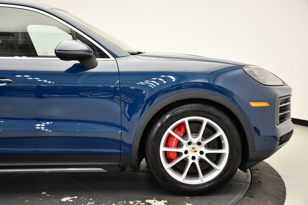 Thumbnail: 2024 Porsche Cayenne - 15