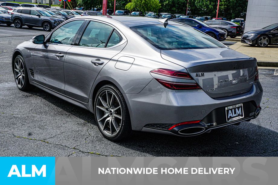 Used 2025 Silver Genesis 2.5T image 5