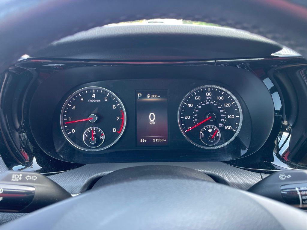 Certified Used 2021 Wolf Gray Kia GT-Line image 13