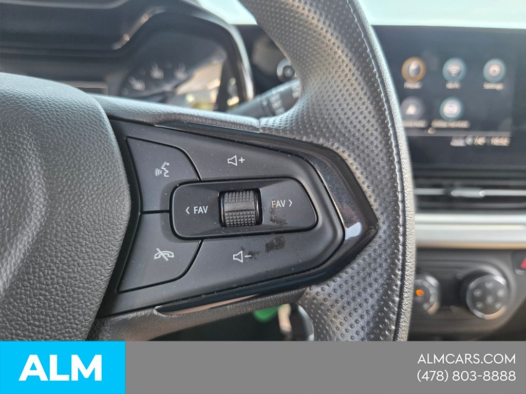 Used 2025 Black Chevrolet LS image 25