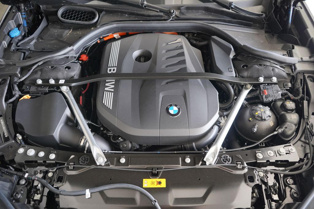 Thumbnail: 2025 BMW 7 Series - 22