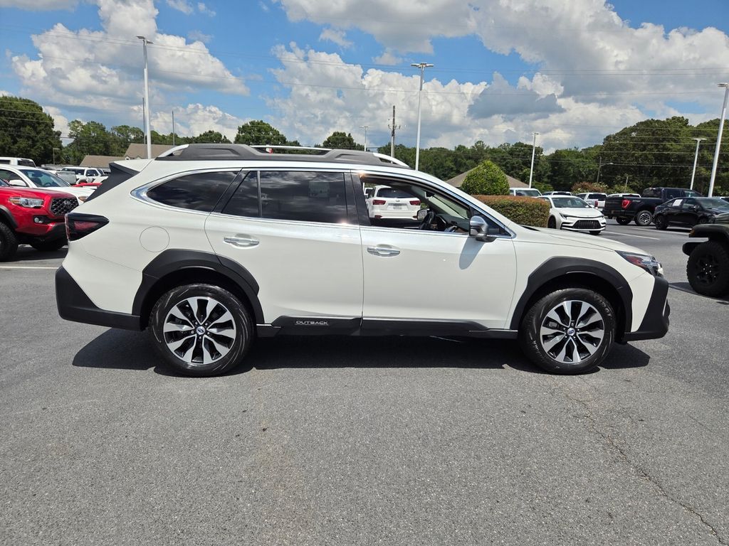 Used 2025 Subaru Outback SUV