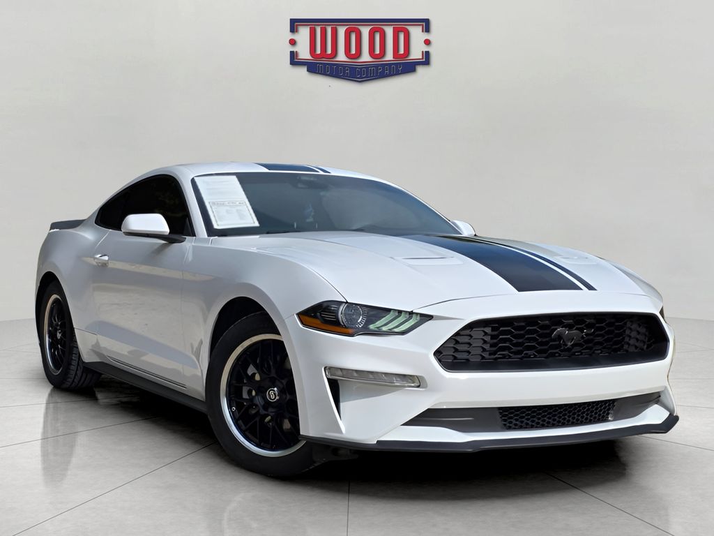 Oxford White 2021 Ford Mustang Coupe Rear-Wheel Drive 6-Speed Manual