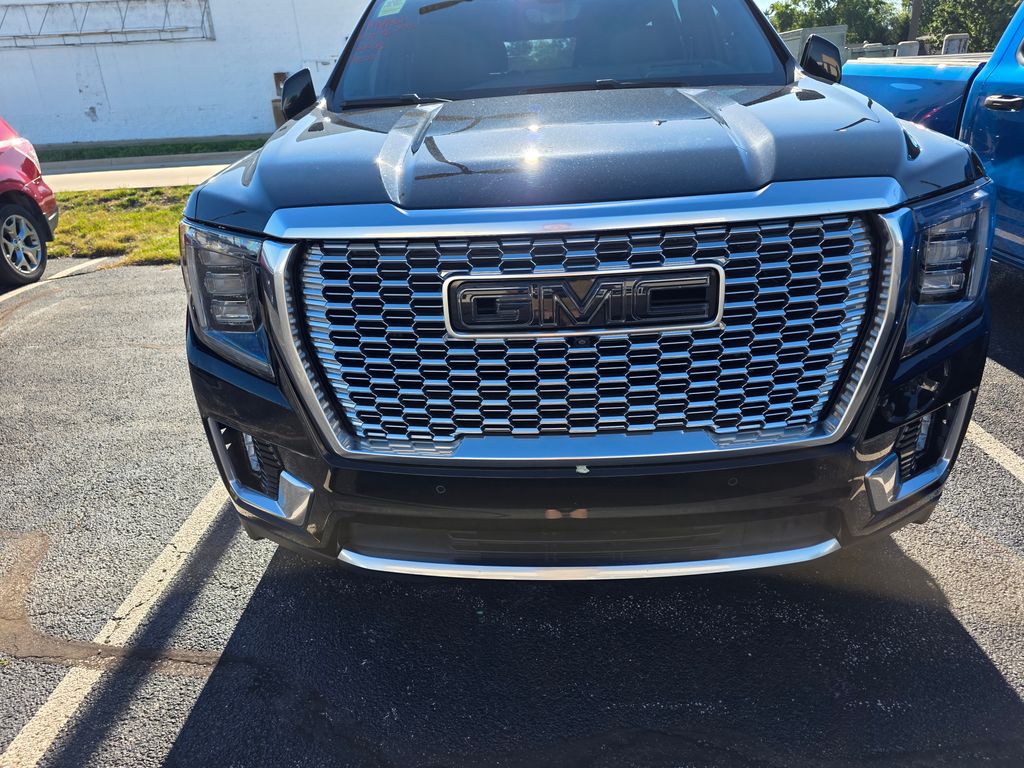 2021 GMC Yukon Denali 4WD