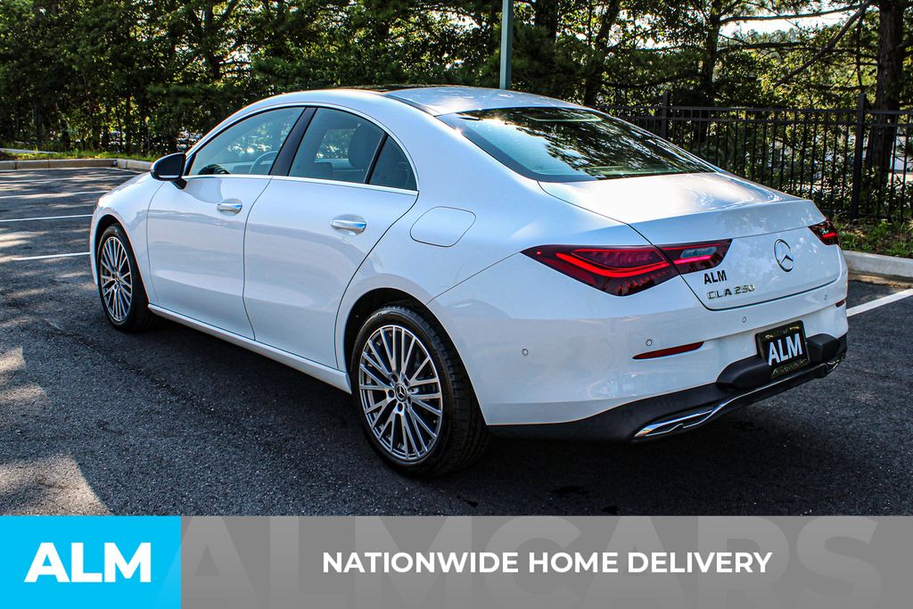 2024 Mercedes Benz CLA 250 photo 4