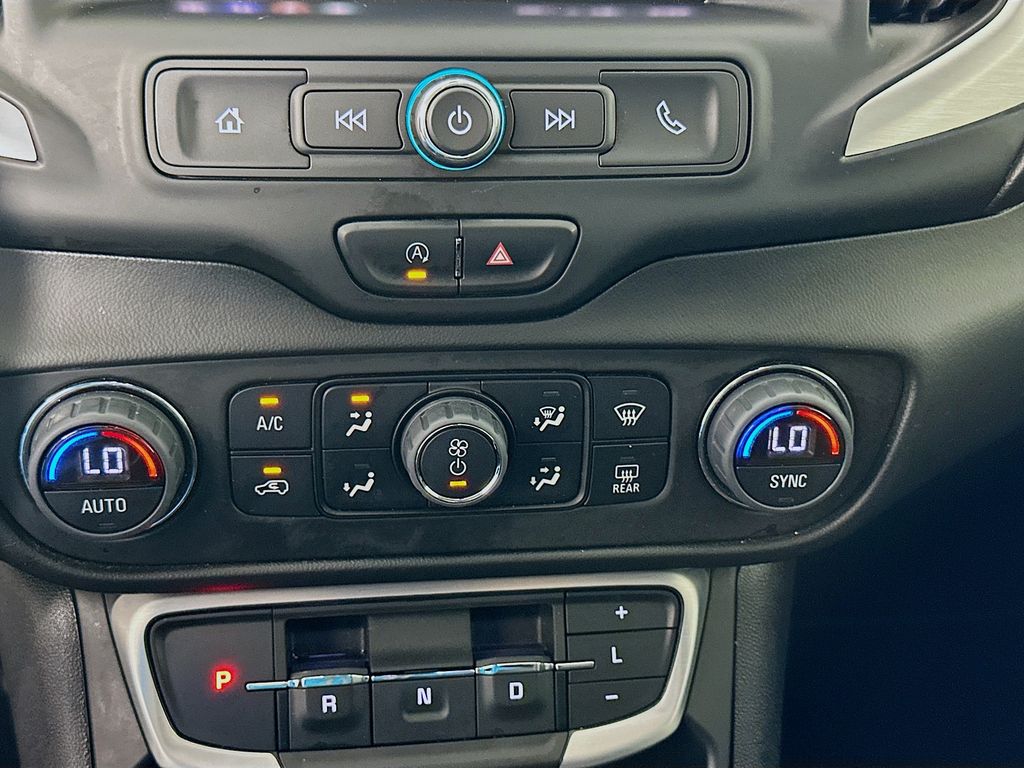 Thumbnail: 2022 GMC Terrain - 15