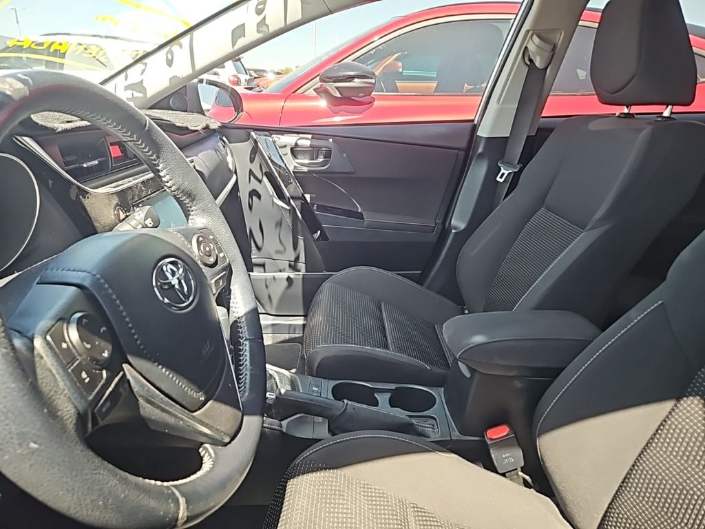 Thumbnail: 2017 Toyota Corolla iM - 5