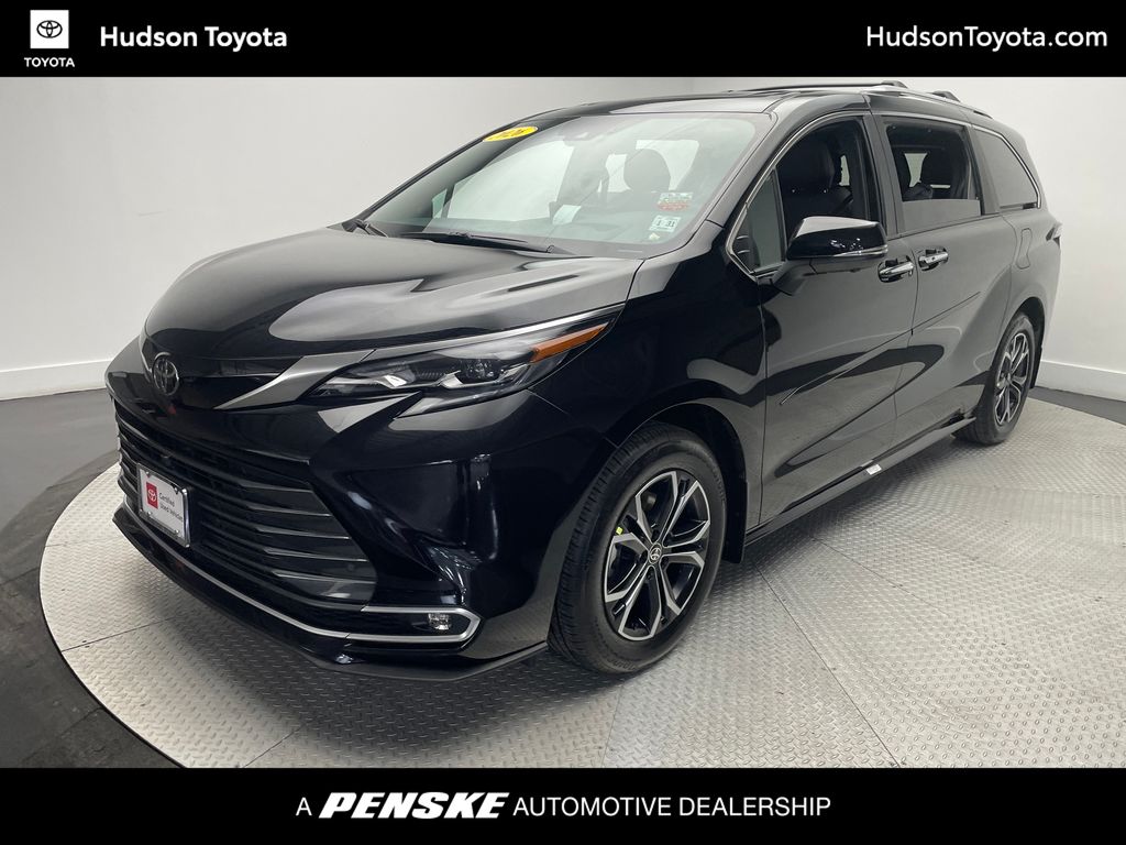 Thumbnail: 2026 Toyota Sienna - 1