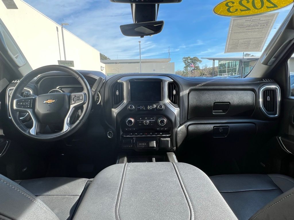 Thumbnail: 2023 Chevrolet Silverado 2500 - 12