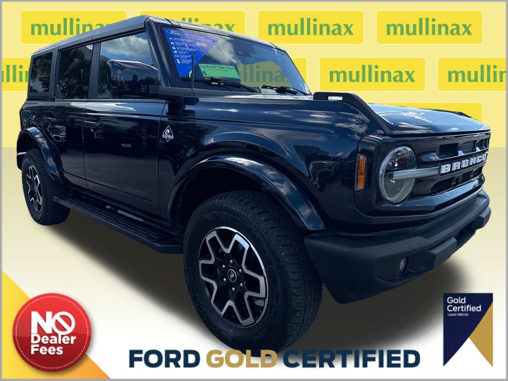 2021 Ford Bronco 4-Door Outer Banks's photo