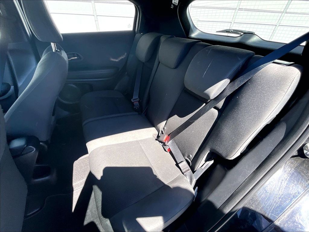 2021 Honda HR-V — photo 15