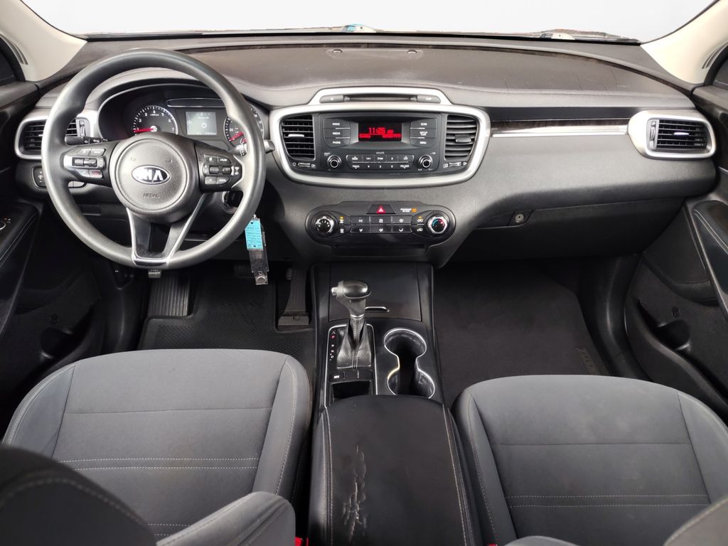 Used Car 2016 Kia Sorento  L For Sale Under $10,000 In Austin, Texas