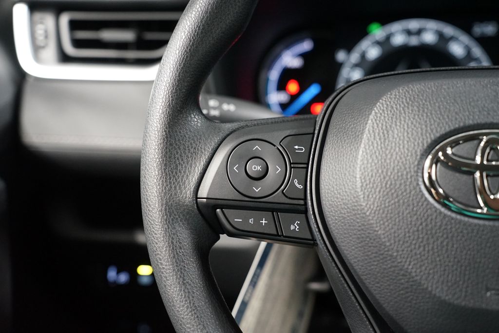 Thumbnail: 2025 Toyota RAV4 - 14