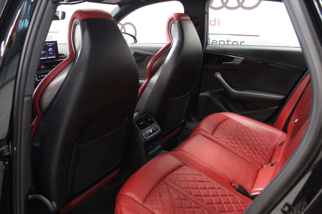 Thumbnail: 2023 Audi S4 - 28