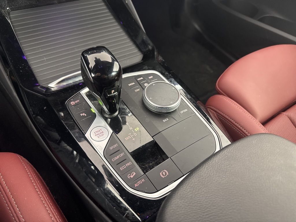 Thumbnail: 2024 BMW X3 - 21