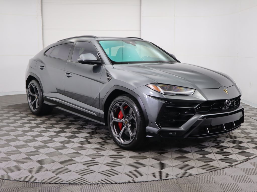 2019 Lamborghini Urus S 3