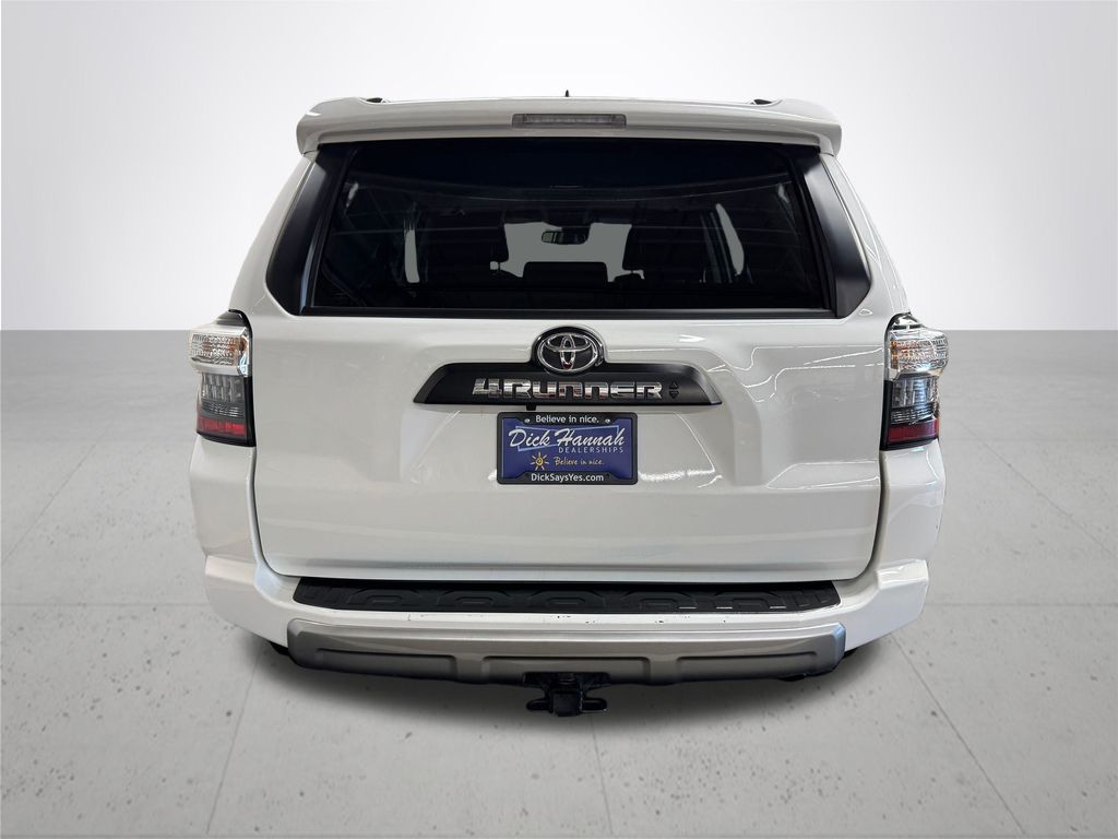 2024 Toyota 4Runner TRD Off-Road