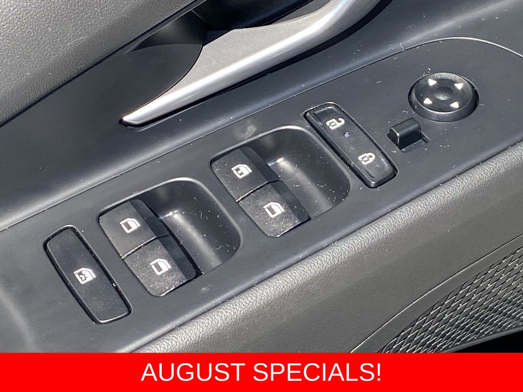 Used 2025 Hyundai Elantra Sedan