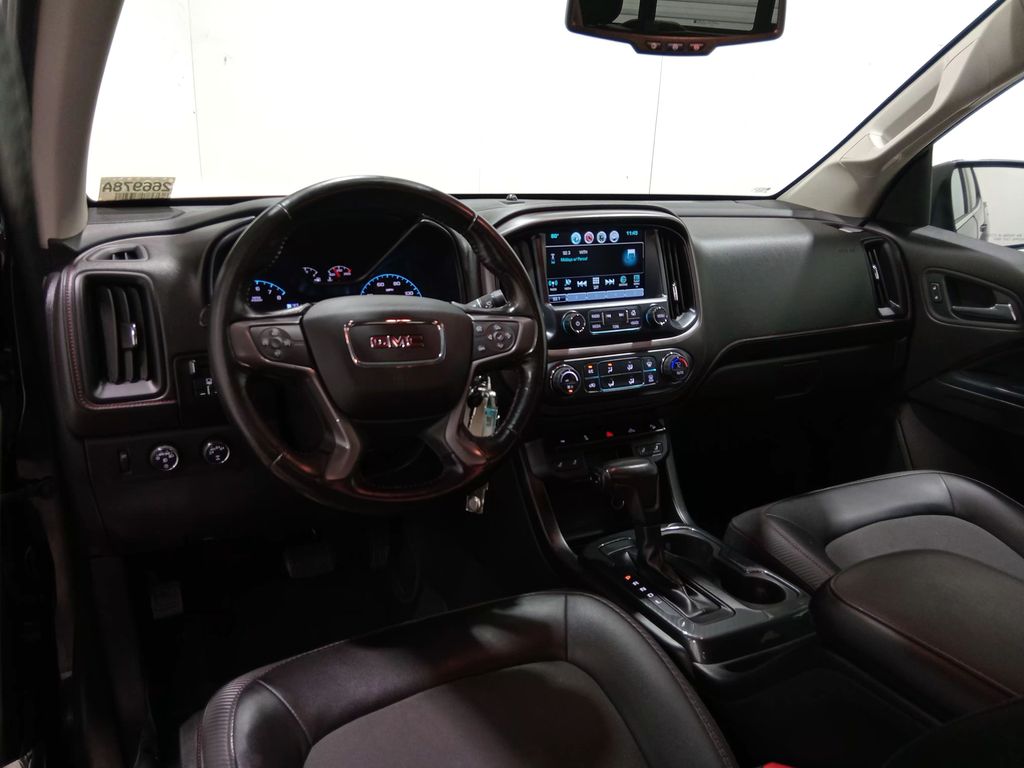2017 GMC Canyon SLE