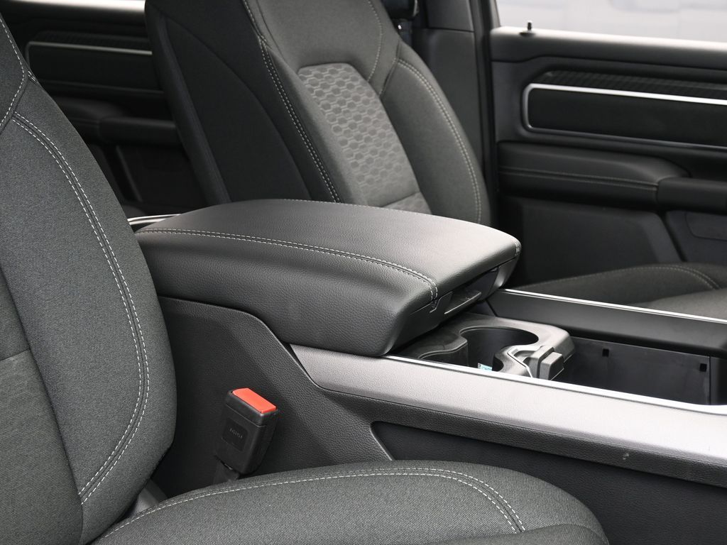 New 2026 Bright White Clearcoat Ram Big Horn/Lone Star image 43