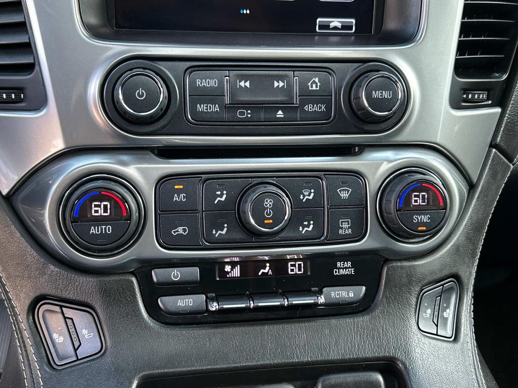 Thumbnail: 2018 Chevrolet Suburban - 11