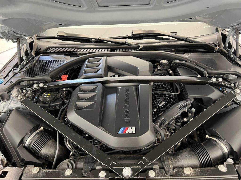 Thumbnail: 2023 BMW M4 - 10