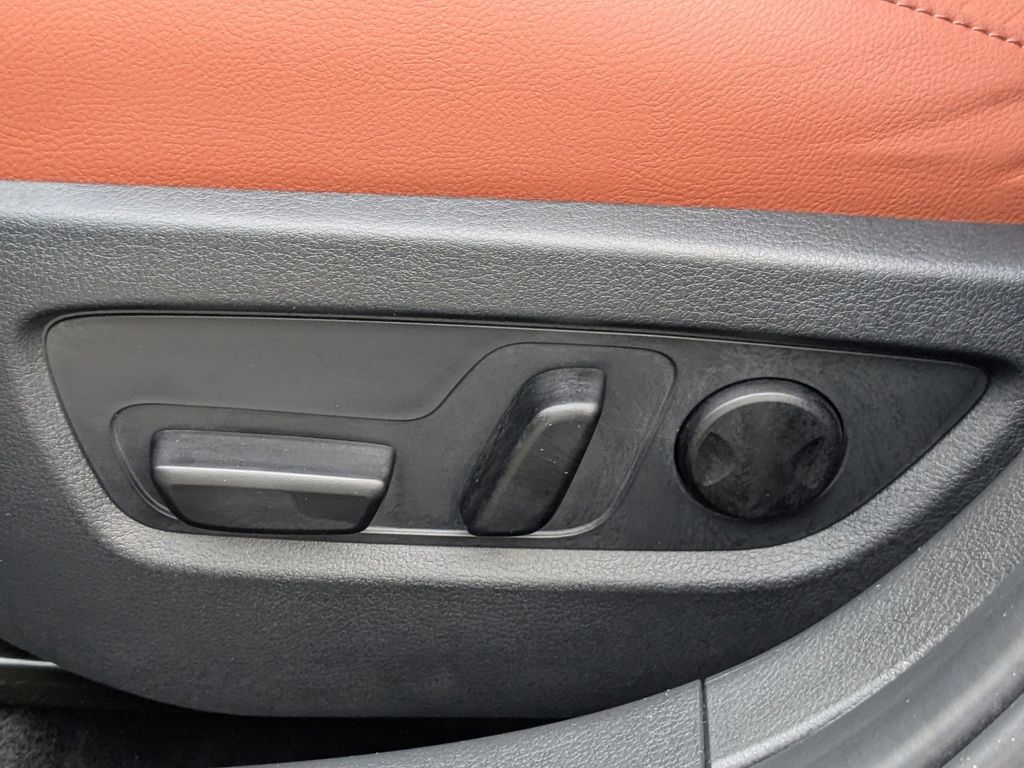 2025 Mazda CX-30 2.5 Carbon Turbo