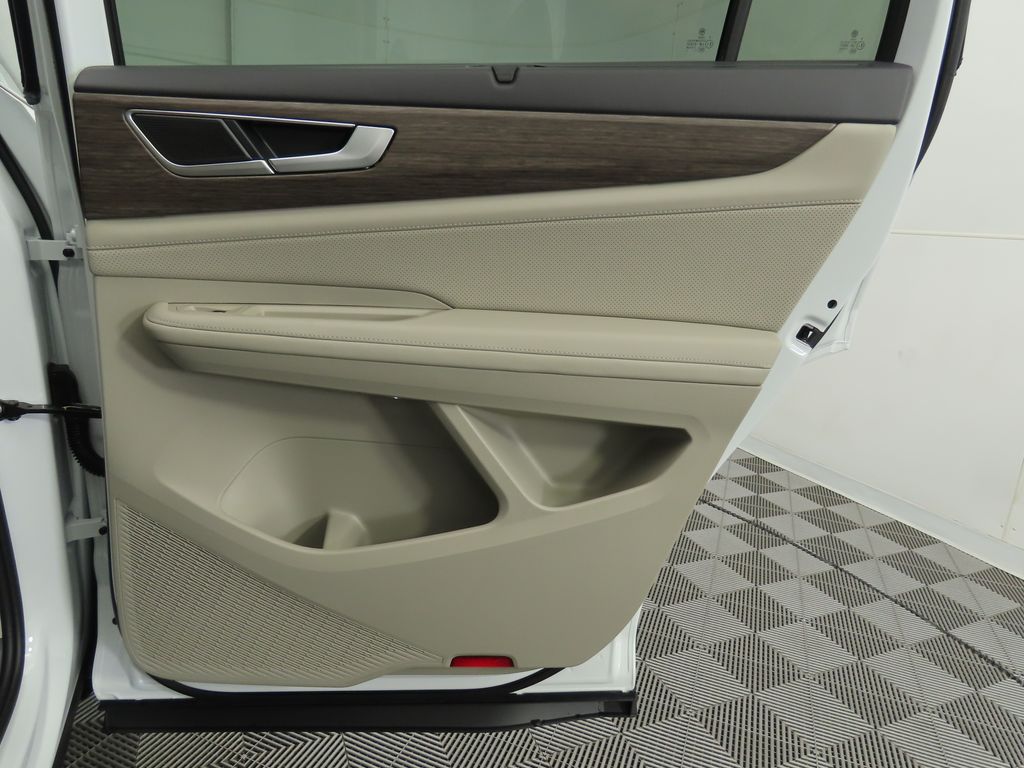 Thumbnail: 2026 Volkswagen Atlas - 28