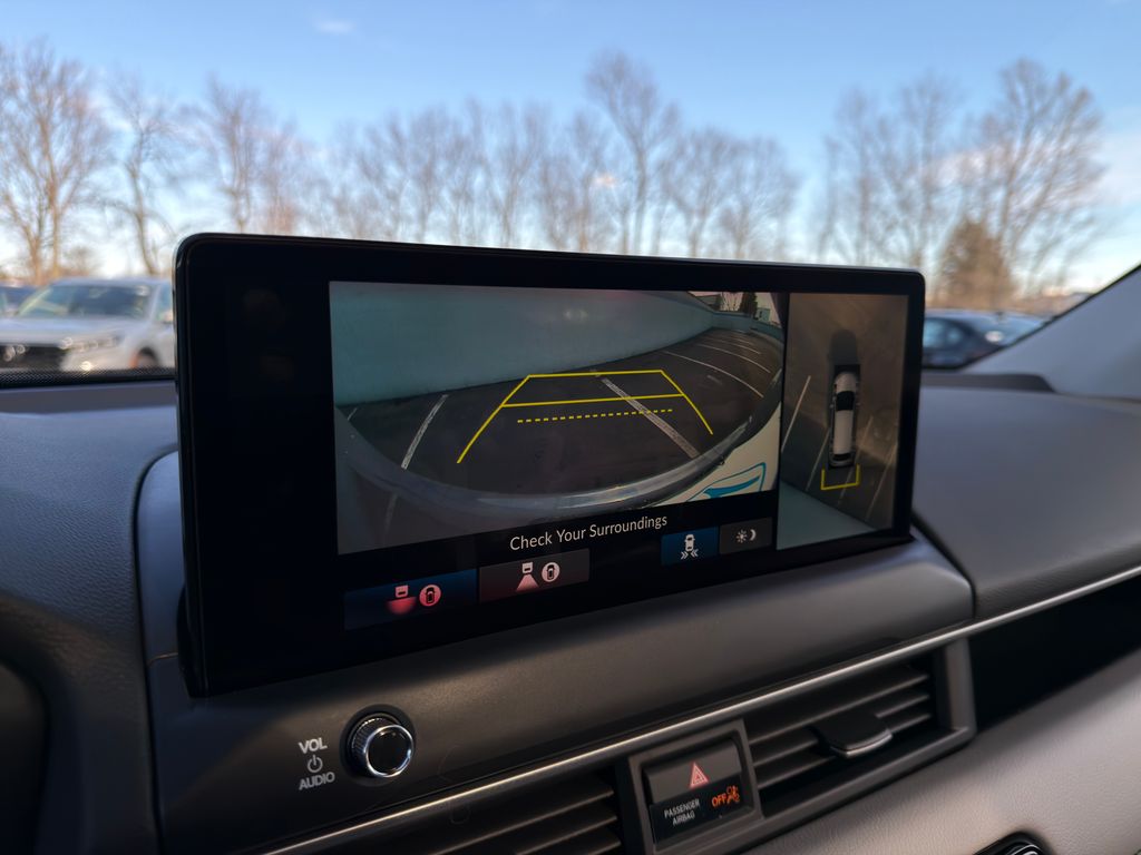 Thumbnail: 2026 Honda Pilot - 31