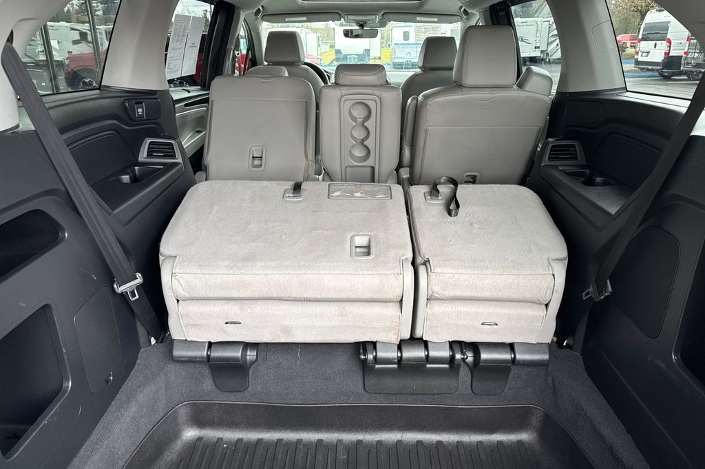 used 2018 Honda Odyssey car, priced at $25,906