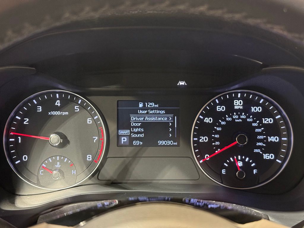 Thumbnail: 2021 Kia Forte - 23