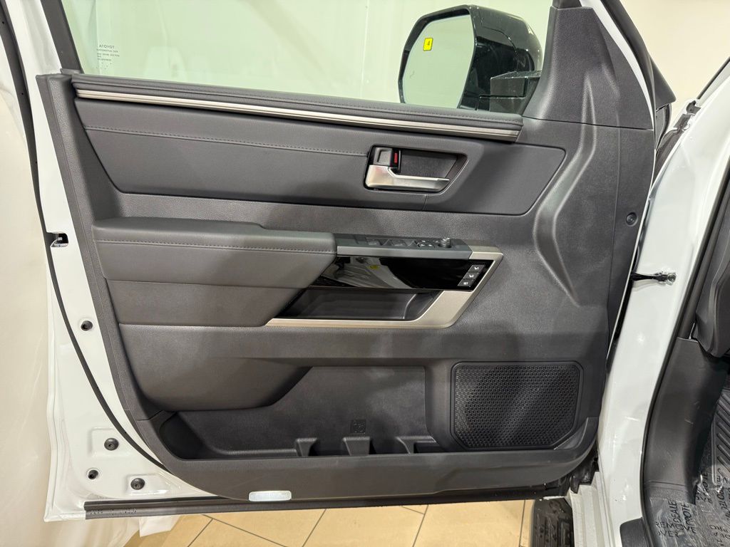 2025 Toyota Sequoia Limited 15
