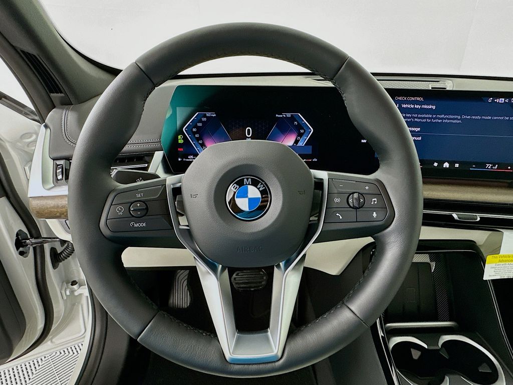 Thumbnail: 2026 BMW X1 - 10