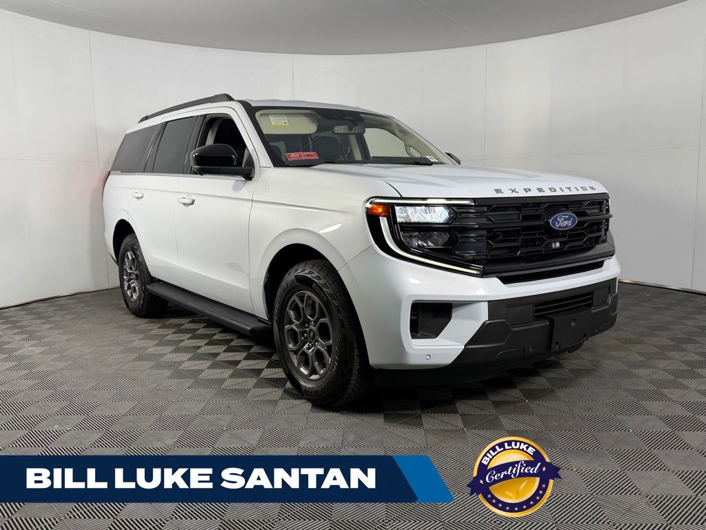 Space Silver Metallic 2025 Ford Expedition SUV / Crossover Four-Wheel Drive Automatic