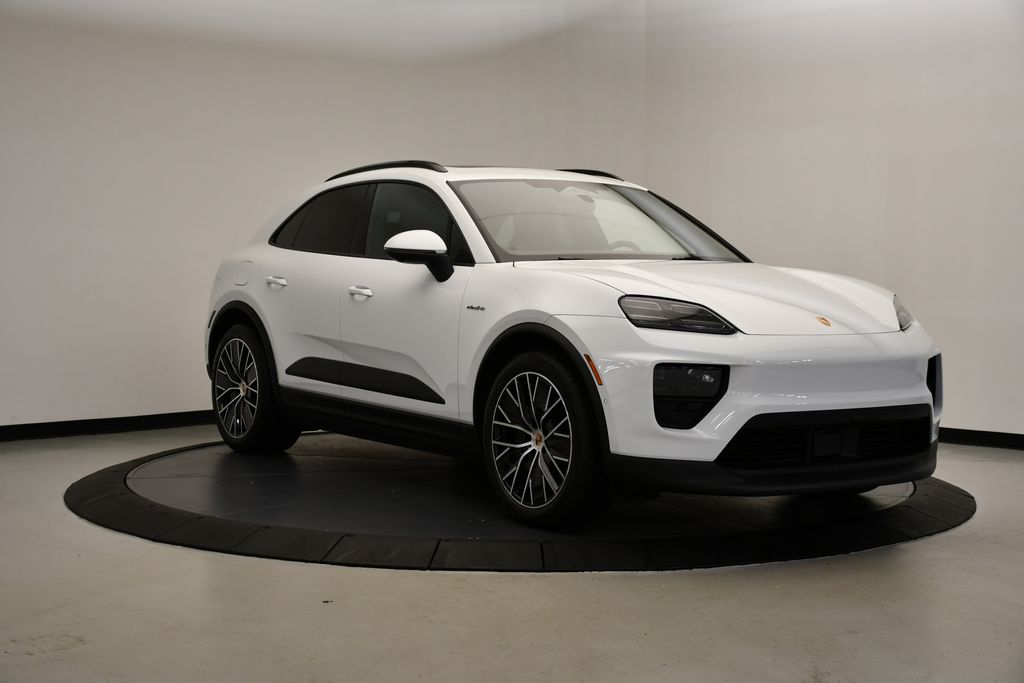 Thumbnail: 2025 Porsche Macan - 9