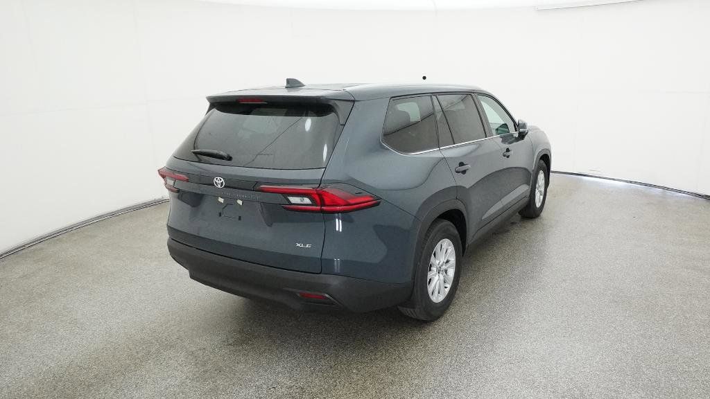 Thumbnail: 2026 Toyota Grand Highlander - 7