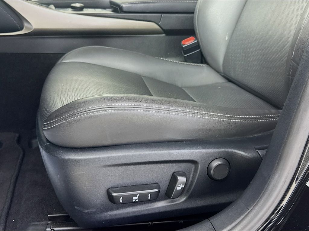 Used Car 2015 Lexus Is  250 For Sale Under $20,000 In Austin, Texas