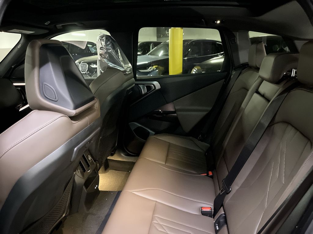 Thumbnail: 2026 BMW X3 - 23