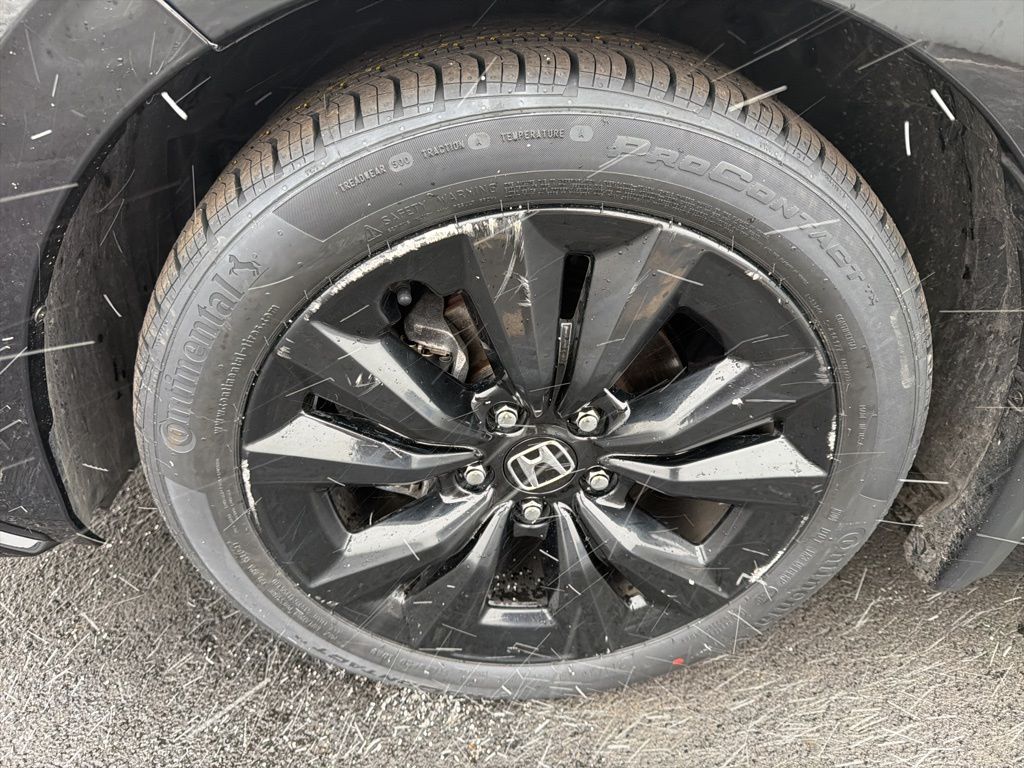 Thumbnail: 2024 Honda Civic - 10