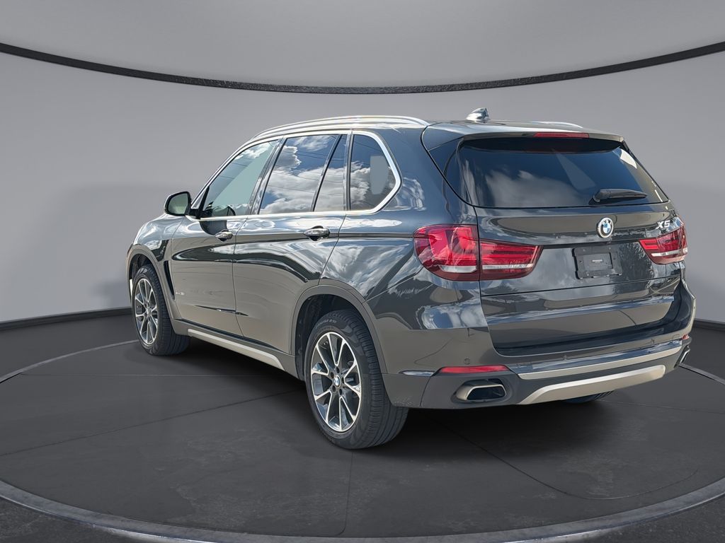 Thumbnail: 2018 BMW X5 - 10