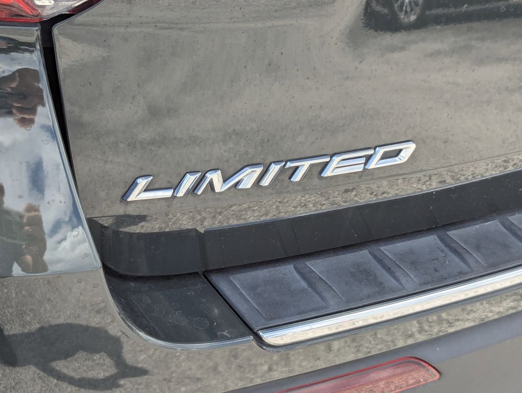 used 2022 Ford Explorer car, priced at $27,693